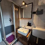 Zora Apartment Cres