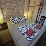 Apartment Zora Cres