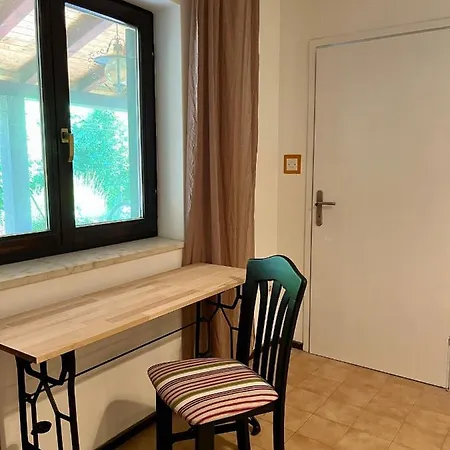 Zora Apartment *