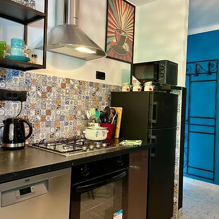 Zora Apartment