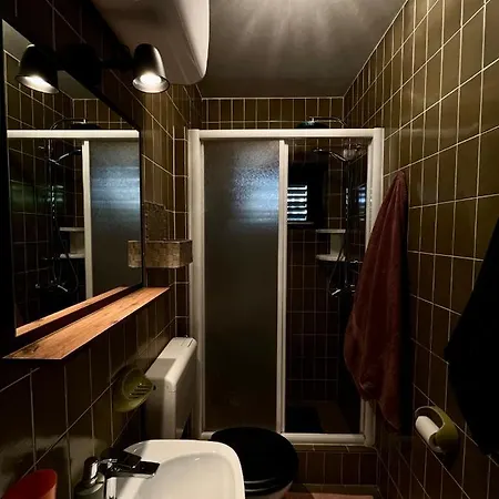 Zora Apartment