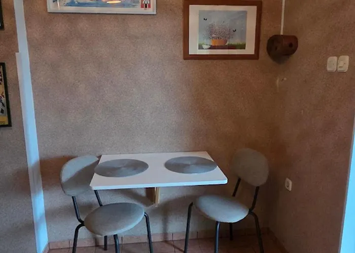 Zora Apartment *