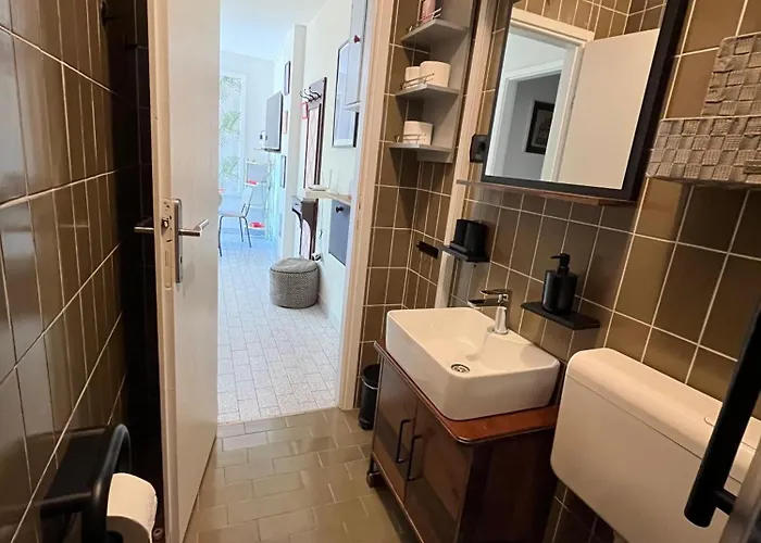 Zora Apartment *