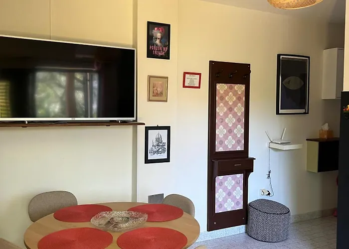 Zora Cres